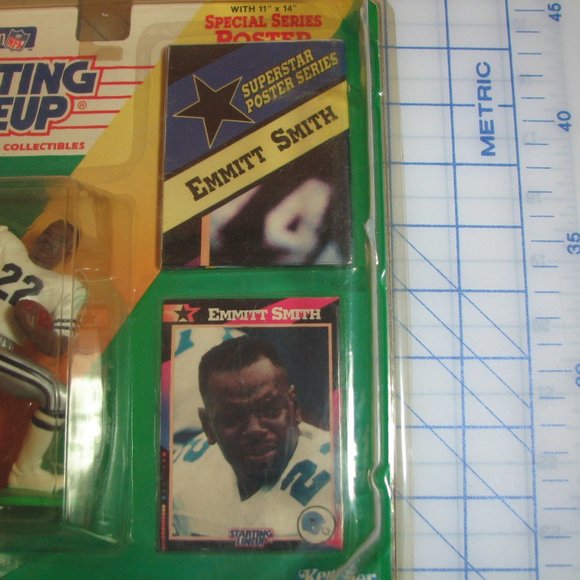 Action Figure - Picture 3 of 5